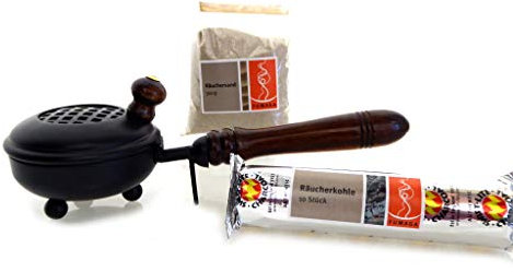 Fumaga - Räucherpfanne „Kleiner Muck“ mit Holzgriff inkl. Räuchersand und Räucherkohle