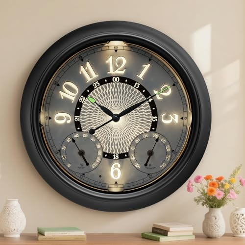 Pytha Sight Outdoor Uhr Garten wetterfest, 38 cm (15 Zoll), beleuchtete Gartenuhr mit intelligentem Lichtsensor, Thermometer & Hygrometer, wasserdichte Wanduhr für draußen