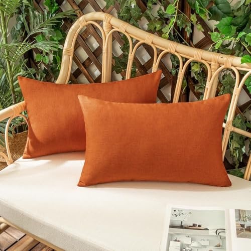 Woaboy 2er Set Outdoor Kissenbezüge Wasserfeste Kissen Wasserdicht Kissenhülle Dekohülle Sofakissen Moderne Couchkissen für Draußer Sofa Balkon Terrasse Garten 30 x 50 cm Orange