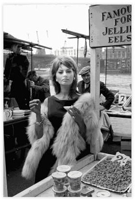 FrySky Schauspieler Sophia Loren Poster 43 Leinwand Poster Wandkunst Dekor Druck Bild Gemälde für Wohnzimmer Schlafzimmer Dekoration ungerahmt 30 x 45 cm