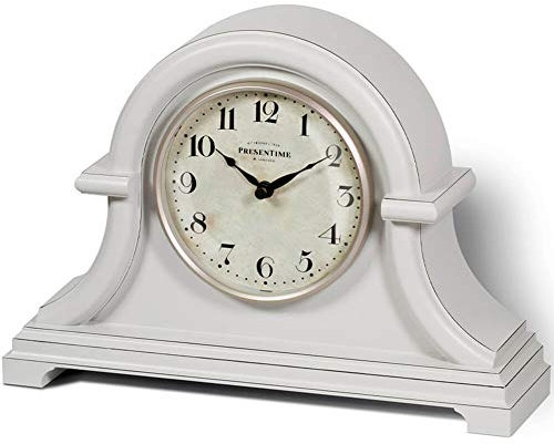 Presentime & Co. Vintage Farmhouse Kaminuhr Serie, Napoleon Schreibtisch- und Regaluhr, 33 x 25,4 cm, gewölbte Linse, Quarzwerk, graues cremefarbenes Finish (Heimdekoration/Tischdekoration)