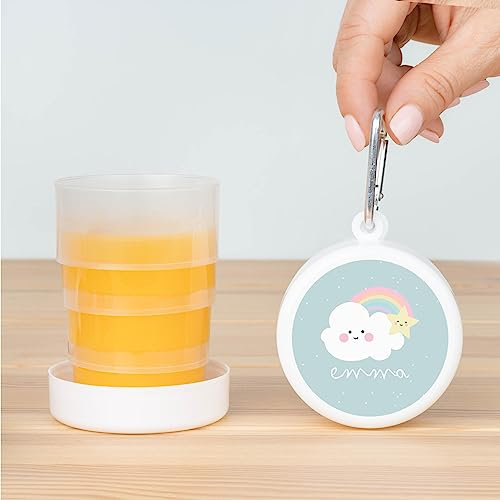 Wanapix | Bicchiere Pieghevole Personalizzato con Nome |Con Moschettone per Zaino | Ritorno a Acuola/Asilo| Senza BPA | Bicchieri per Bambini | 220ml | Nuvola