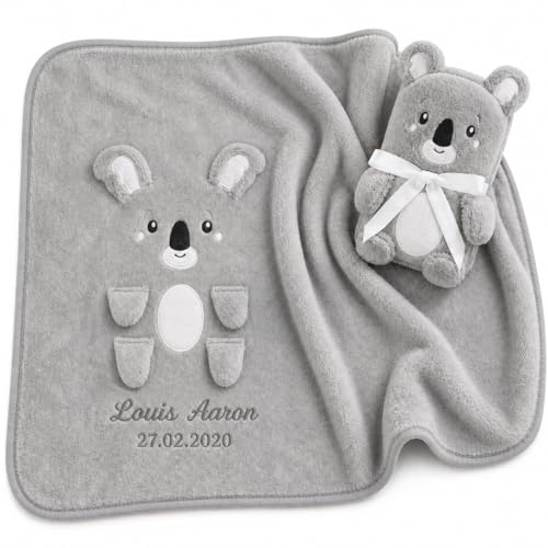 Babykajo Babydecke personalisiert – 2in1 Babydecke Wird zusammengerollt zum Tierchen – Perfektes Baby Geschenk zur Geburt für Jungen und Mädchen!