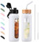 BLUEGO 700ML Bouteille d'eau en Verre et 2 Couvercles Gourde Reutilisable Tasse à Café avec Marqueur de Temps et Protecteur en Silicone Sans BPA pour Enfant et Adultes, Blanc