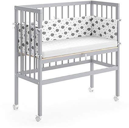 VitaliSpa Beistellbett Sophie 1 Seitenschiene - Grau 94x96x90 cm gefertigt aus Holz - Babybett mit Rausfallschutz sicher für Neugeborene und Kleinkinder, Bequeme und praktische Lösung für Eltern