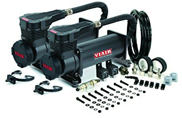 Dual Stealth Schwarz (Gen 2) Vorteilspack mit mattschwarzem Filter mit Filterkappenabdeckung mit VIAIR Logo