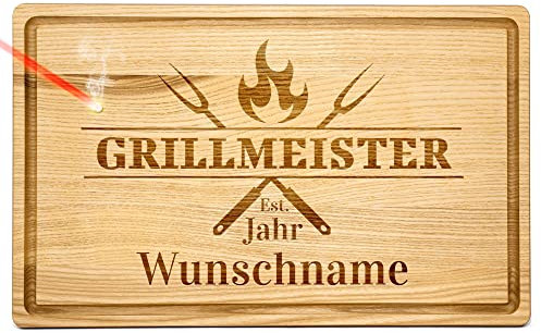PR Print Royal Großes Holzbrett mit Gravur - Schneidebrett personalisiert mit Name und Jahr - Grillmeister est. - Geschenke für Grillfans | Eschenholz, 40 x 25 x 2 cm, personalisiertes Geschenk