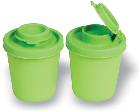 Signoraware Würzling Gewürz Zwerge Salz- und Pfefferstreuer Wichtel 90 ml ideal für Auto, Büro, Camping & Unterwegs - Ordnung Salzstreuer Gewürze Gewürzzwerge 90ml grün 2er Set
