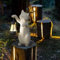 mikilov Katze Harz Statue mit Solar Laterne (Hand 26cm Statue Dekoration, Rasen Statue, Garten Home Decor, Skulptur Ornament, Tierfigur für Balkon Garten