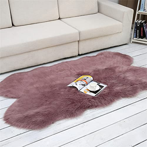 Tomifine Lammfell Schaffell Teppich Faux Fell Teppich Flauschig Kunstfell Teppiche Dekofell Unregelmäßig Bettvorleger Weiche Bodenmatte Sofa Matte (80 x 180 cm,Lila)
