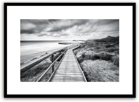 artissimo gerahmtes Poster 70x50 cm Strand Meer PE6403-ER – Bild mit Rahmen, Wandbild Wohnzimmer, Deko skandinavisch, Wanddeko Querformat schwarz weiß
