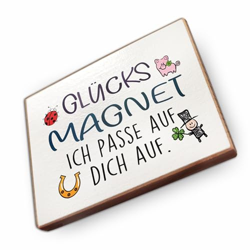 Kühlschrankmagnet mit Spruch - G - Handmade aus Buchenholz - Magnet für Kühlschrank Süß Witzig Lustig - Küchen Kühlschrank Deko 6.5cm x 5cm - Geschenk-Idee (Glücksmagnet ich Pass auf Dich auf)