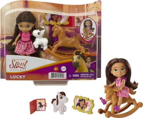 Dreamworks Spirit GXF11 - Spirit - frei und ungezähmt Lucky Puppe (10cm), 5 bewegliche Gelenke und Zubehör: Schaukelpferd, kleines Pferd und mehr, tolles Geschenk für Kinder ab 3 Jahren