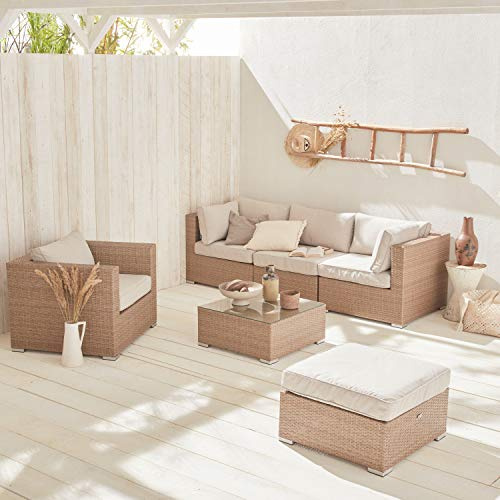 Alice's Garden - Salon de Jardin en résine tressée - Caligari - Beige. Coussins Beige - 5 Places - 1 Fauteuil. 1 Fauteuil sans accoudoir. 1 Pouf. 2 fauteuils d'angle. Une Table Basse