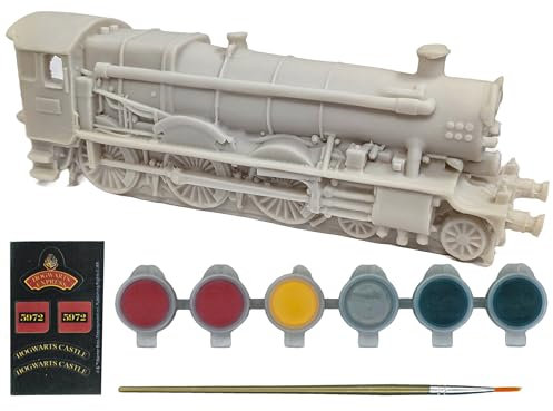 Hogwarts Express Model Paint Set - Harry Potter Train Painting Kit for Kids - Includes 6 Paints, Brush, Stickers & Display Card