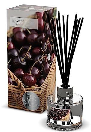 Heart & Home Reed Diffuser Sweet Black Cherries 55457