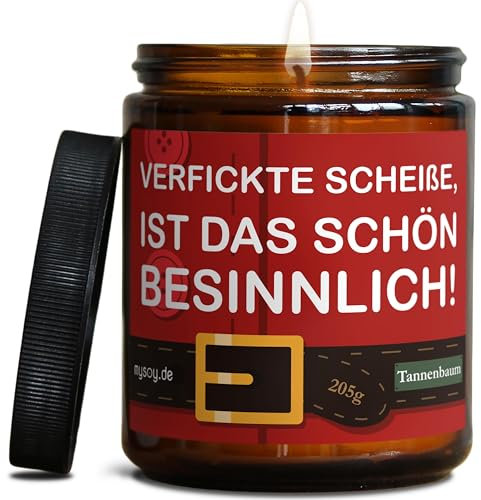 Originelle Weihnachts Duftkerze mit Spruch zu Weihnachten | Handgemacht in Berlin | In Geschenkbox | Witzige & Freche Weihnachts Geschenk Kerze Familie Lehrer Idee Tischdeko |Tanne
