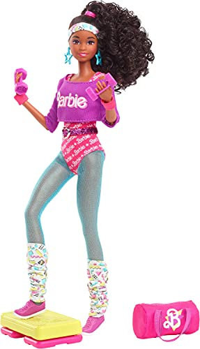 Barbie Rewind 80s Edition Workin' Out Puppe (29,2 cm Brunette) mit Bodysuit, Beinstulpen & Zubehör, mit Kassettenband-Puppenständer, Geschenk für Sammler