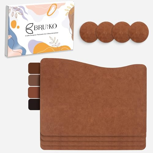 BRUNIKO PLATZSETS – Tischsets – Lederoptik – vegan – Wellenform – extra groß 45x33 cm – 4 Farben: Dunkelbraun, Kaffeebraun, Walnussbraun, Hellbraun – abwaschbar – inkl. Glasuntersetzer (Kaffeebraun)