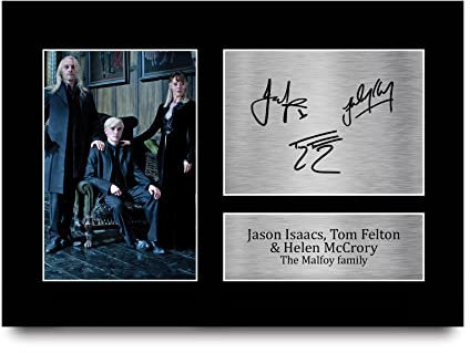 HWC Trading A4 Jason Isaacs, Tom Felton & Helen McCrory Harry Potter The Malfoys Geschenke, gedrucktes signiertes Autogramm Bild für Film-Fans
