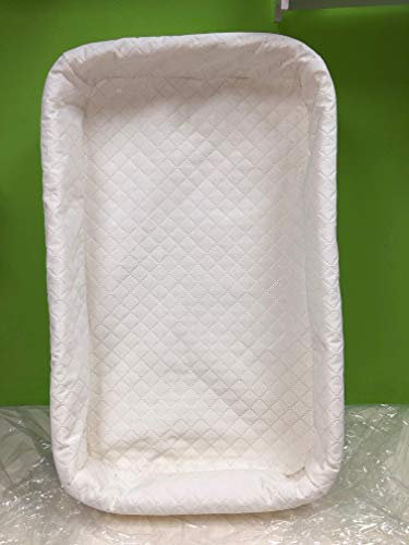 BANDEJA DE PLANCHA MIMBRE FORRO GUATEADO BLANCA