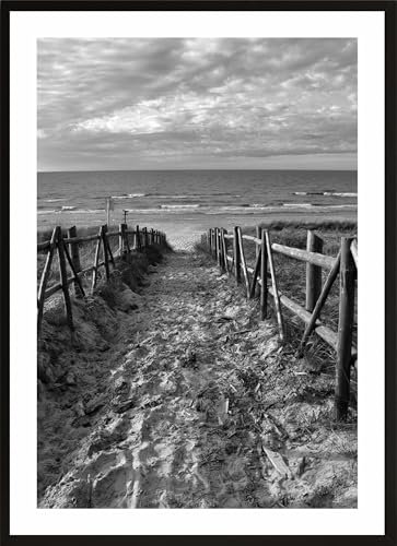 HUBDECO Bild Wanddekoration Poster - Hochwertiges Poster gedruckt auf 200g/m2 Posterpapier - Tolle Zimmerdekoration - Schlafzimmer Bilder - Ohne Ramen - 70x50cm - Ostseestrand 1
