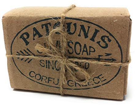 Traditionell handgesiedete natürliche Grüne Olivenseife in Geschenkverpackung von Patounis