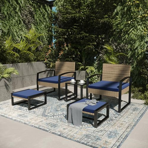 casa.pro Salon de Jardin 5 Pièces avec Table Basse 2 Chaises avec Accoudoirs 2 Repose-Pieds avec Coussins Acier Verre Trempé Polyrotin Polyuréthane Polyester Bleu Marine Noir