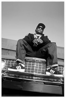 HACERR Leinwandposter Easy E from NWA Chilling on His 1964 Chevy Impala. (1994) Leinwand-Poster, Schlafzimmer, Landschaft, Büro, Raumdekoration, Geschenk, 30 x 45 cm