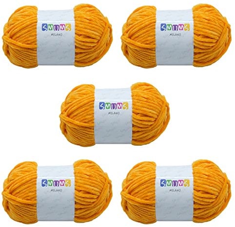 SMUMS Super Chunky | Knitting Wool Yarn for Crochet | 5 x 100 gr. Balls | 120 Meters 100% Polyester | Thick Yarn | Crochet Yarn| Wool for Crochet | Chunky Wool for Knitting | Velvet Yarn (Apricot, 5)