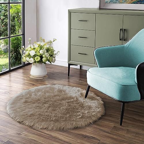 Latepis Teppich Rund 90 cm Hellbraun Beige Kunstfell Teppich Flauschig für Esszimmer Schlafzimmer Bettvorleger Wohnzimmer Teppich Waschbar Hochflor Shaggy Rug