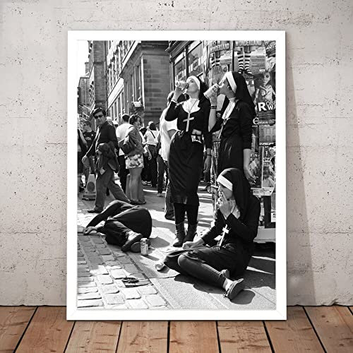 QITEX Wanddeko Schlafzimmer Rebellische Nonnen drucken Schwarz-Weiß-Fotografie Poster Nonnen rauchende Wandkunst Bild Leinwand Malerei Home Room 50x70cm Kein Rahmen