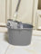 Cubo de fregona de metal de acero galvanizado de 13 litros, grande, galvanizado, reforzado, resistente, de acero grueso, para limpieza general en casa, oficina (gris)