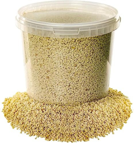 BusyBeaks Kibbled Peanuts | Premium Garden Wild Bird Nut Food | Freshly Crushed Peanut Granule Chopped Feed | Aflatoxin Free Mix | Protein-Rich, High in Energy Mixture for Birds In Tubs (1L Tub)