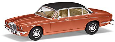 Daimler Double Six Serie 2 Vanden Plas, Korallenrot