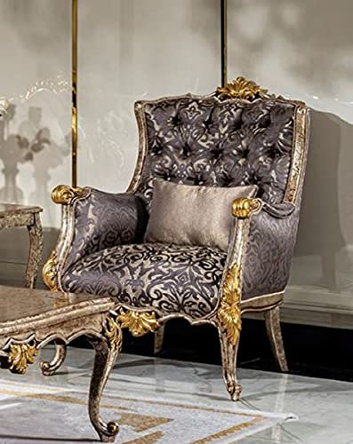Casa Padrino Luxus Barock Wohnzimmer Sessel Lila/Silber/Antik Silber/Braun/Gold - Handgefertigter Barockstil Sessel mit elegantem Muster und dekorativem Kissen - Barock Wohnzimmer Möbel
