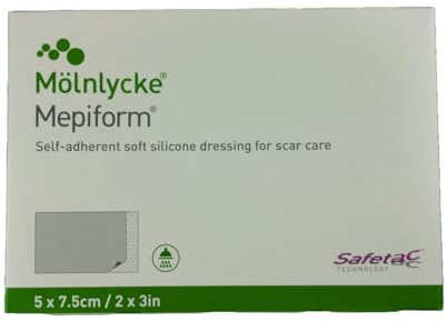 Mepiform 5 x 7,5 cm, pansement silicone souple auto-adhésif stérile pour le soin des cicatrices.