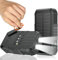 Chargeur solaire 66 800 mAh avec manivelle intégrée et 4 câbles 22,5 W à charge rapide, 6 sorties et 4 entrées SOS/stroboscope/lampes de poche de camping puissantes, chargeur solaire portable (noir)