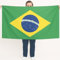 Bandera brasileña grande 90 x 150 cm – Bandera oficial de Brasil en 100% poliester de 100D o 90 g/m² para celebraciones y decoración Interior y Exteriores – perfecta para la selección brasileña 2026