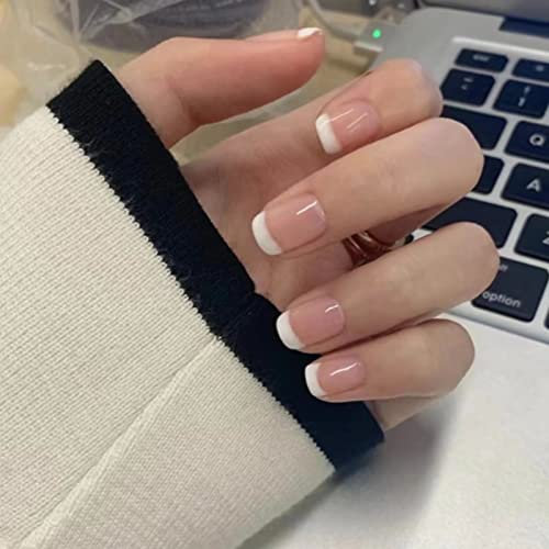 RUNRAYAY White Press On Nails avec French Tips, Court Ongles Conseils Bâton Colle Sur Ongles Faux Ongles pour Femmes Acrylique Pleine Couverture Cercueil Printemps Été