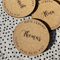Nord-Kind® personalisierte Untersetzer aus Kork zur Hochzeit als Tischdeko, graviert mit Wunschname – individuelle Platzkarten für Gäste – Durchmesser 95 mm
