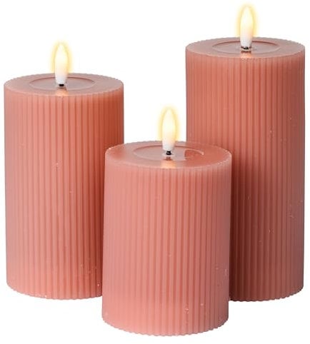 Meisterhome® 3er-Set Flammenlose LED Kerzen - Altrosa - Ribble Design Stumpenkerze - mit Fernbedienung – mit Timer - Batteriebetrieben – Warmweiß - 10/12,5/15 cm hoch - mit flackernder Flamme
