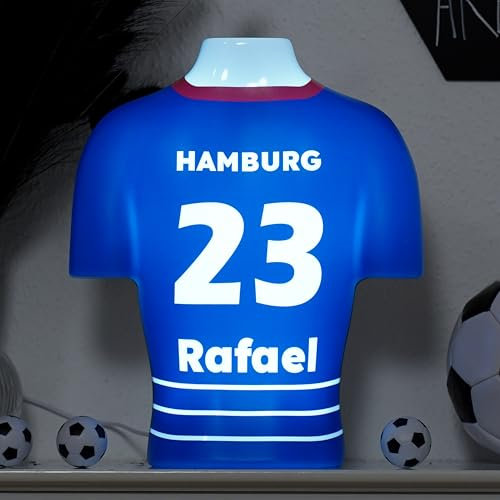 LAMPARENA - Fussball Trikot Lampe mit Namen – LED Nachtlicht Kinder, personalisierte Geschenke für Männer, Einzigartige Wanddeko für Fussball-Fans, Fußball Sachen für Jungen [Blau-Weiß | 25x30 cm]