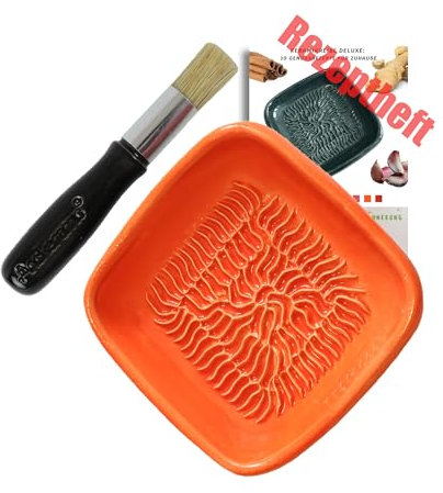 ANCKERAMIC® Ceramico Original Finlandia - Juego de rallador de cerámica y pinceles para hornear - rallador de ajos de cerámica, rallador de jengibre y pincel de cerdas naturales, hecho a mano (color