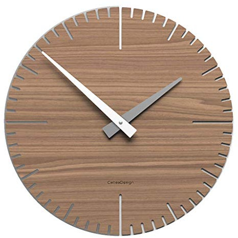 CalleaDesign Hochwertige EXACTO Wanduhr, rund 36cm Durchmesser. Geeignet für Schlafzimmer, Küche und Wohnzimmer. Italienisches Design, deutsches geräuschloses Uhrwerk. (Canaletto Walnuss)