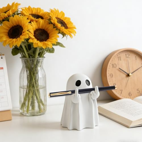 Cute Ghost Statue, Mini Ghosts Small Scary Ghost Figurines, Creepy Home Decorations, Funny Coffee Table Centerpieces Shelf Chimney Presentation Ornaments Gift