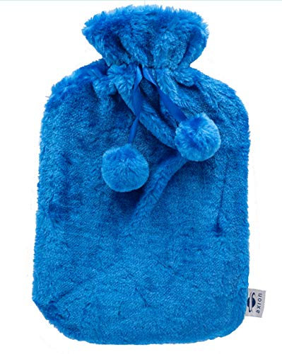 axion - flauschige Wärmflasche mit Bezug - in blauem Plüsch mit Pompons