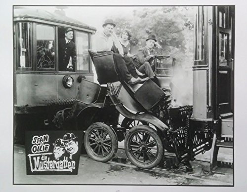 Poster+ Stan Laurel, Oliver Hardy: Die Mustergatten | Filmplakat, [50 x 70 cm]