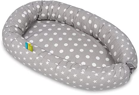 Velinda Kuschelnest Babynest Babynestchen Nestchen Reisebett Kuschelbett 100% Baumwolle (Muster: getupftes Grau - weiße Sternchen auf Grau)