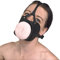 Honeylust - Erniedrigung mit dem BDSM Mundknebel + Silikon Vagina Muschi - abschließbarer Mouth Gag - Kopfgeschirr für Oralsex - Fetisch Taschenmuschi Masturbator